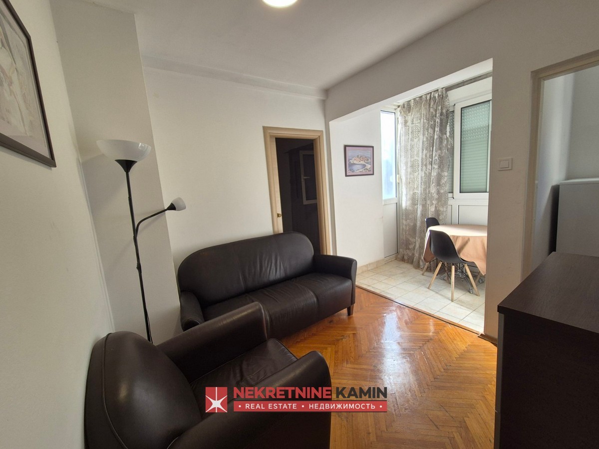 Manji jednosoban stan u ulici Maslina, Budva 